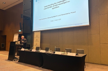 Prof. Paweł Swianiewicz, Dyrektor Narodowego Instytutu Samorządu Terytorialnego, wziął udział w konferencji zorganizowanej w Skopje przez program OECD-SIGMA.  - kliknięcie spowoduje wyświetlenie powiększonego zdjęcia